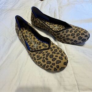 Cheetah Print around toe Rothy’s size 7